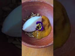 ¡San Cristóbal se come con el alma! En @tierraycielorestaurante probamos el asado coleto, ese