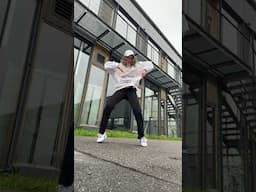 SHAKE IT TO THE MAX 🤭 #dancehall #shorts  #dance