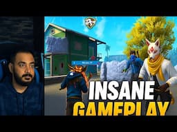 PAHADI 1 VS 4 CLUTCH IN ESPORTS | SOLO VS SQUARD CLUTCH IN FREE FIRE | NG BADAL, CYBER 1 VS 4 CLUTCH