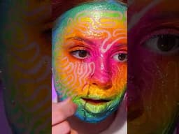 I CAN’T STOP WATCHING THIS 😳
