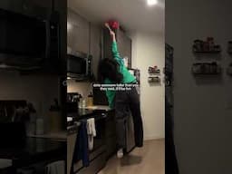 being the short one in the relationship 🥰 #boyfriend #couples #comedy #couplegoals