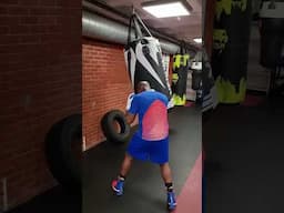 Cuban Boxing: Heavy Bag work... Strength, Power and Speed!