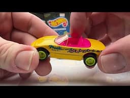 Cracking Open Vintage Hot Wheels! | Old-School Diecast Fun