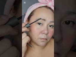 Probando voluminizador de cejas de la marca ELAYA #maquillaje  #probandoproductos #elaya