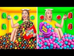 1000 Mystery Buttons Challenge Only 1 Lets You Escape |Funny Situations and Fails Multi DO Challenge