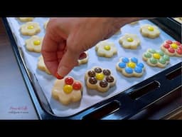 Biscotti al Burro a Forma di Fiore con Confettini – Facili e divertenti - Perfetti per Bambini