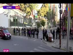 Plaza Abaroa sigue cerrada y se incrementa el resguardo policial en el TSE