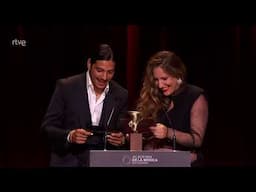 MARÍA TOLEDO a punto de dar a luz, entrega el mejor álbum Flamenco en los Premios de la Música 2025.