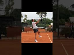 3 wrong reflexes when you don't feel confident in your game  #tennis #tenniscoach #tennistips