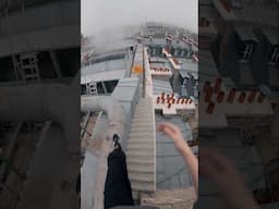 🐈‍⬛ #paris #parkour #rooftops