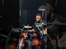 I had an attendee ask how I incorporate the cowbell into my playing. 🥁⚡ This is one concept I use.