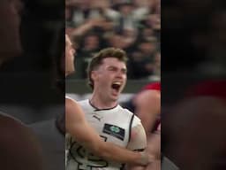 Nothing beats the AFL Roar 😮‍💨 #afl