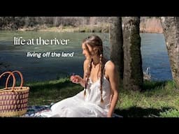 life as an herbalist at the river