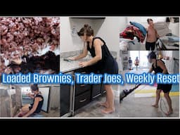 Motivating Mom Vlog 🍫 Loaded Brownies, Trader Joe’s Haul, and Tidy With Me! Weekly Reset lil crisis