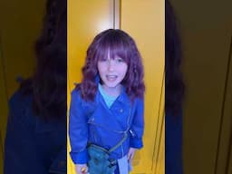 È uscito il videoclip di VELENIA la canzone!
