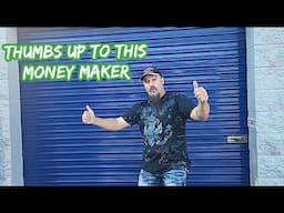 Looking for Treasure in This Abandoned Storage Locker Unit.  What Will We Find???
