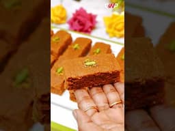 Sirf 2 Ingredient 15 Min Danedar Kalakand jo de Jabardast SWAD | Kalakand Recipe | Milk Cake #shorts