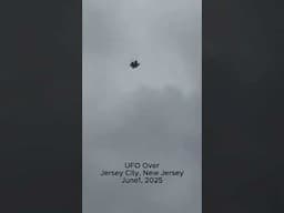 UFO flips Over New Jersey Skyscrapers! Baffling Gray Disk, alien tech 👽🔍 UAP Drone sighting news