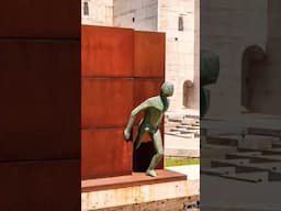 Why does everyone go to see the Cascade Complex in Yerevan?