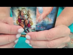 AQUARIUS - THE PERSON ON YOUR MIND & THEIR PRESENT FEELINGS FOR YOU...⚖💘💝  MAY 2025