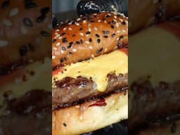 Try this PB&J Bacon Burger Recipe | This Goober PB&J Bacon Burger is amazing!