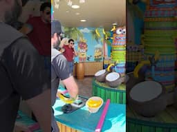 Soooo close 🍌 #minions #carnivalgames #universalstudioshollywood