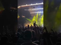 Lemon to a Knife Fight - London O2! We’re missing tour a lot #thewombats #newmusic #tour