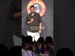Online ya In person kya zada sahi rehta? #standupcomedy #comedyvideos #standup