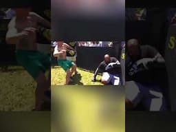 He’s got insane power😮 #boxingfight #boxing #boxingknockout #knockout #mmafighter #boxingmatch