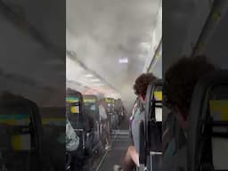 Never seen anything like this. Luckily everyone made it in one piece!! #fog #spiritairlines