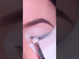 Soft cooltoned eyelook for matte lovers 🤍 #shorts