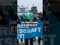📢 Jetzt reden mal die Tiere 🗣️ Ab zum Ausstiegsplan: PETA.de/aktiv/tierfreie-landwirtschaft/ ✍️