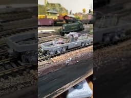 Didn't expect this! Rubber band drive athearn F7 #athearn #shorts  #train #railroad #modeltrains