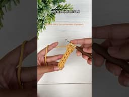 Learn to crochet an I-Cord under 60 seconds with this easy tutorial #crochettutorial #crochetcord