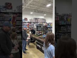 Horizon Hobby Factory Tour stops at HobbyTown West Allis, WI for some RC fun! #rcfun #factorytour