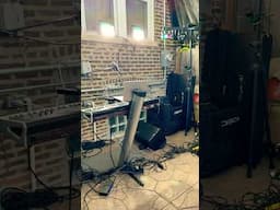Korg pa 4x, QSC touchmix, QSC k12.2, QSC ks118, gig bar chauvet
