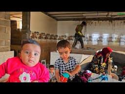 Nomadic Life 🍇 Working from Home with Mahmoud, Washing Clothes with Azam & Sharing Fresh Fruit 🧺🏡❤️