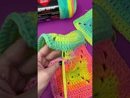 Seamlessly joining granny squares: Mattress/Ladder stitch