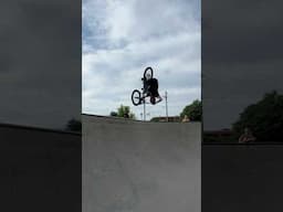WHERE DID YOU RIDE THIS WEEKEND!?!? #bmxpark #shortsfeed #bmxlife #skatepark #bmx #explore #fyp