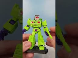The finale of Blokees Galaxy Version 03 is.... BONECRUSHER!