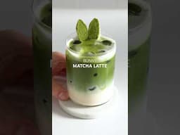 Bunny Matcha Latte. Decorate your drink for Easter! #matcha #easter #easterbunny