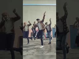 When you accidently mix K-pop with bollywood.. #kpop #bollywood  #memes #comedy