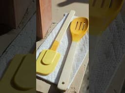 How to remove turmeric stains #cooking #cleaning #problemsolved
