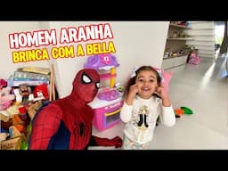 HOMEM ARANHA BRINCANDO NA MINHA CASA