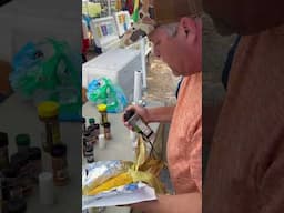 The Flea Market - sights and sounds 🌽🇺🇸🐶
