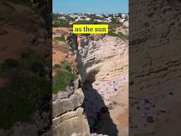 Best Beaches in the Algarve: Praia do Vale de Centeanes