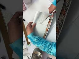 #tutorial on how to do a Double V-Split on #tumblers using #vinyl and #glitter #diy #diycrafts