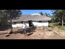 DONA VERONICA MORA NUMA CASA DE PALHA BEM SIMPLES E SABE QUAL É O SONHO DELA ??