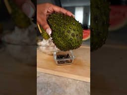 First time with Sour Sop - here’s what happened 🥰 #soursop #healthyfruits
