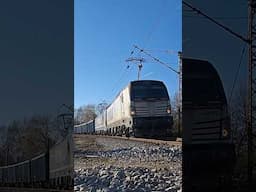 Long & Heavy PIMK Freight Train heading to Sarantsi Railway Station, Bulgaria! 😱 [4K] #shorts
